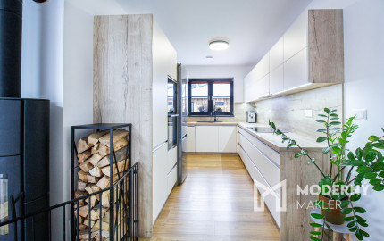 Na predaj moderná 4-izbová novostavba s terasou – Svätý Kríž