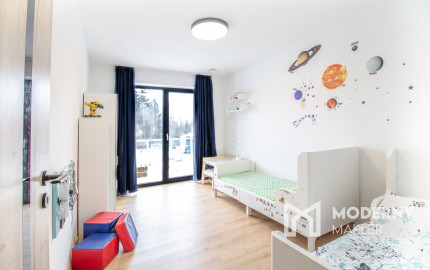 Na predaj moderná 4-izbová novostavba s terasou – Svätý Kríž