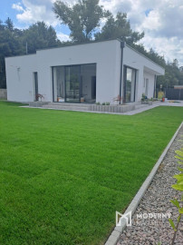 REZERVOVANÉ: Exkluzívne iba u nás krásna novostavba v obci Uhrovec - dokončenie koniec augusta 2025