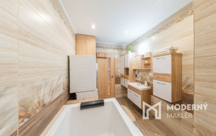 REZERVOVANÉ: Na predaj 3-izbový zrekonštruovaný byt v Poprade