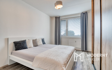 Na prenájom zariadený 2-izbový byt v centre Malaciek