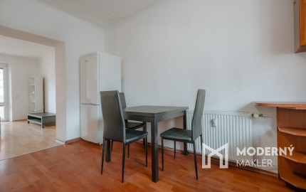 Na prenájom 2-izbový byt v centre Martina