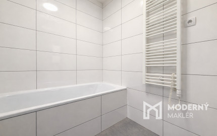 Na predaj zrekonštruovaný 2,5 izbový byt v Martine na Severe