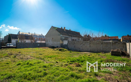 Na predaj rovinatý pozemok na výstavbu polyfunkčnej budoby v Piešťanoch