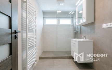 Na prenájom 2-izbový moderný byt v Považskej Bystrici