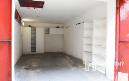 Na predaj garáž s parkovacím státím na sídlisku Juh, Trenčín