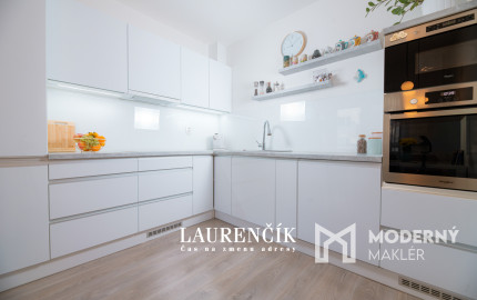 NA PRENÁJOM | MODERNÝ 2-IZBOVÝ BYT V TRENČÍNE