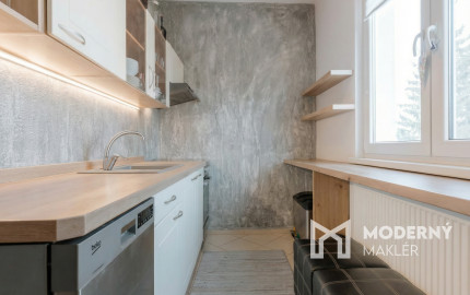 Na prenájom kompletne zariadený 2-izbový byt v centre Martina