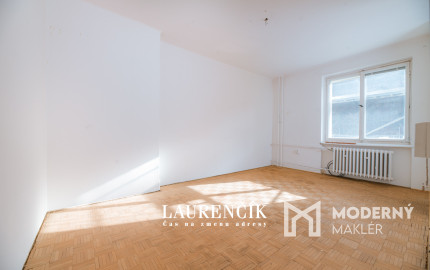 REZERVOVANÉ | 1-izbový byt v Trenčianskych Tepliciach s investičným potenciálom