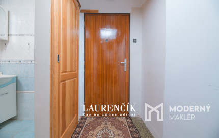 REZERVOVANÉ | 1-izbový byt v Trenčianskych Tepliciach s investičným potenciálom