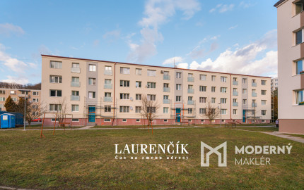 REZERVOVANÉ | 1-izbový byt v Trenčianskych Tepliciach s investičným potenciálom