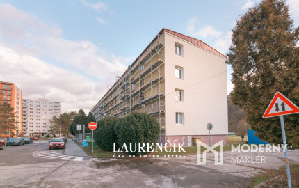 REZERVOVANÉ | 1-izbový byt v Trenčianskych Tepliciach s investičným potenciálom