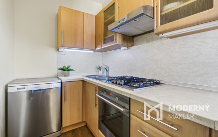 Na predaj slnečný 3,5-izbový byt v Nitre na sídlisku Klokočina