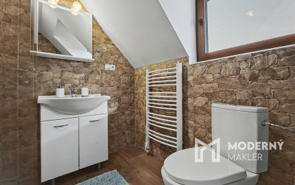 Na predaj luxusná rekreačná chata v obci Stará Lesná