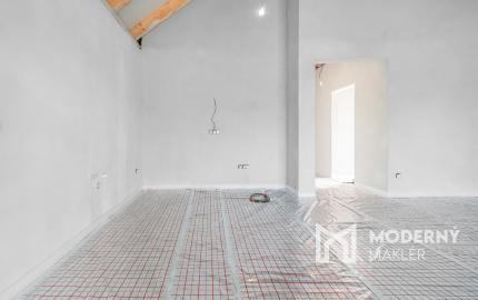 Na predaj moderný 4-izbový rodinný dom v Šoporni