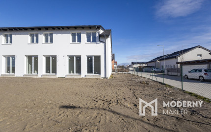 Na predaj novostavba v Lehniciach - časť trojdomu A
