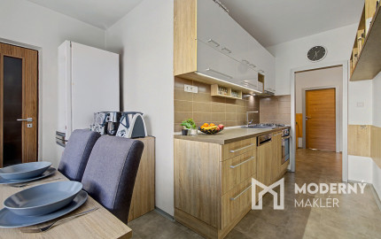 Na predaj veľkometrážny 3-izbový byt v Martine - Priekopa