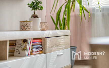 Na predaj veľkometrážny 3-izbový byt v Martine - Priekopa