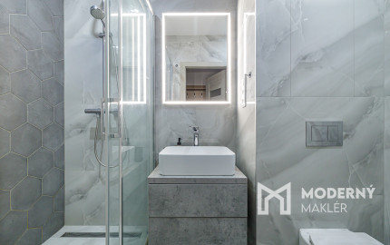 Na prenájom 3-izbový byt v atraktívnej lokalite Ružinova