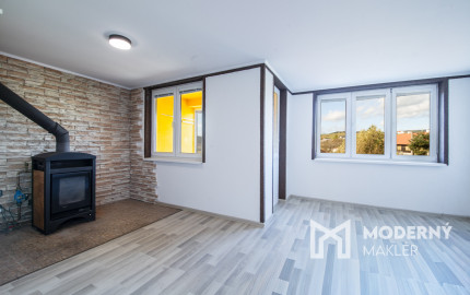 Na predaj veľkometrážny 3-izbový byt v Zákamennom