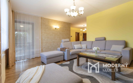 Na prenájom rodinný dom s garážou a terasou v centre Šamorína