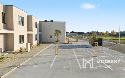 Na predaj moderný 4-izbový byt s vlastnou záhradou