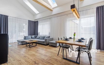 Na predaj moderný 4-izbový rodinný dom s bazénom v Bučanoch