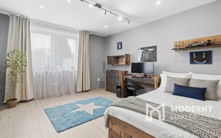 Na predaj moderný 4-izbový rodinný dom s bazénom v Bučanoch