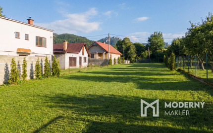 Na predaj pozemok s panoramatickým výhľadom v obci Jablonové