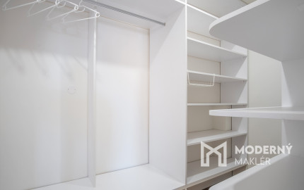 REZERVOVANÉ: Na predaj jedinečný 3-izbový byt po štýlovej rekonštrukcii vo Svite