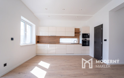 Na predaj 5-izbový rodinný dom v Moravanoch nad Váhom