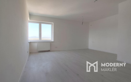 Na predaj 2-izbový byt s terasou v Bánovciach nad Bebravou