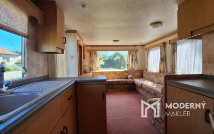 HORNÉ DRŽKOVCE – Mobilný dom s pozemkom pri potoku (790 m²)