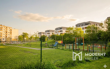 Na predaj zariadený 3-izbový byt s parkingom v Liptovskom Mikuláši