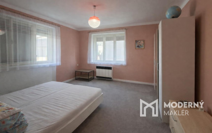 Na predaj rodinný dom vhodný na rekonštrukciu v obci Dežerice