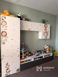 Na prenájom 3 izbový s 2 balkónmi na sídlisku JUH v Malackách