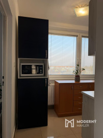 Na prenájom 3 izbový s 2 balkónmi na sídlisku JUH v Malackách