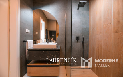 NA PREDAJ | Exkluzívny 3- izbový byt s veľkorysou terasou v Trenčíne