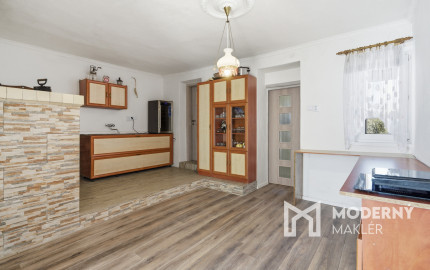 Na predaj rodinný dom s potenciálom rozšírenia vo Fiľakove