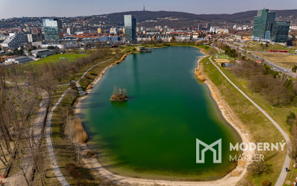 Na predaj 3-izbový byt na Vajnorskej ulici v Bratislave