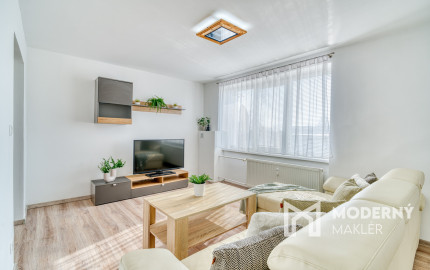 Na prenájom 2-izbový byt s balkónom vo Veľkých Levároch