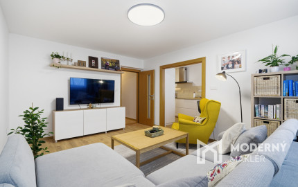 Na predaj 4-izbový byt v centre Stupavy