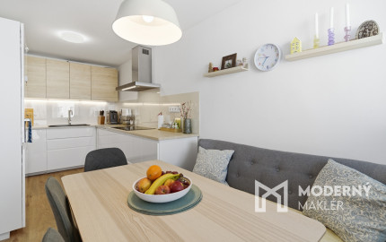 Na predaj 4-izbový byt v centre Stupavy