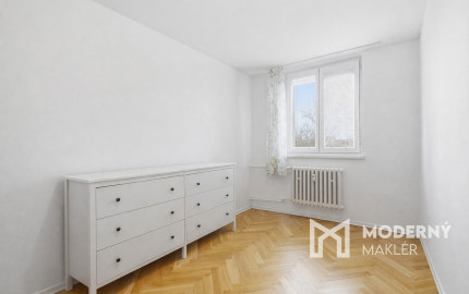 Na predaj 4-izbový byt v centre Stupavy