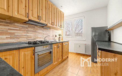 Na predaj 3-izbový byt s veľkou loggiou v Martin-Sever