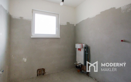 Na predaj rekreačnú chatu s pozemkom v obci Blahová-Madarász