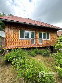 VIDEO, ZNÍŽENÁ CENA 10-izbový rodinný dom, ÚP 340m2, pozemok 638m2