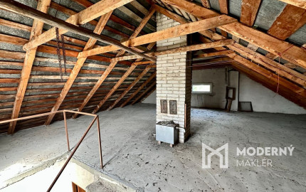 VIDEO, ZNÍŽENÁ CENA 10-izbový rodinný dom, ÚP 340m2, pozemok 638m2