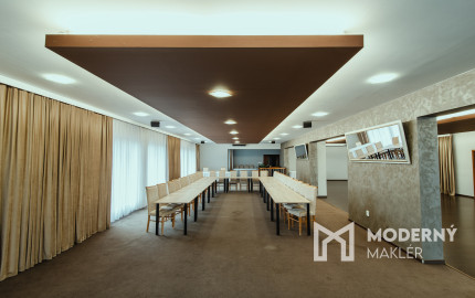 Na predaj elegantný kongresový Hotel Elite v Novej Dubnici