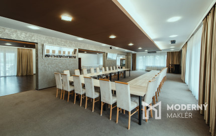 Na predaj elegantný kongresový Hotel Elite v Novej Dubnici